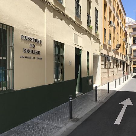 Bromham Apartment Sevilla Bagian luar foto
