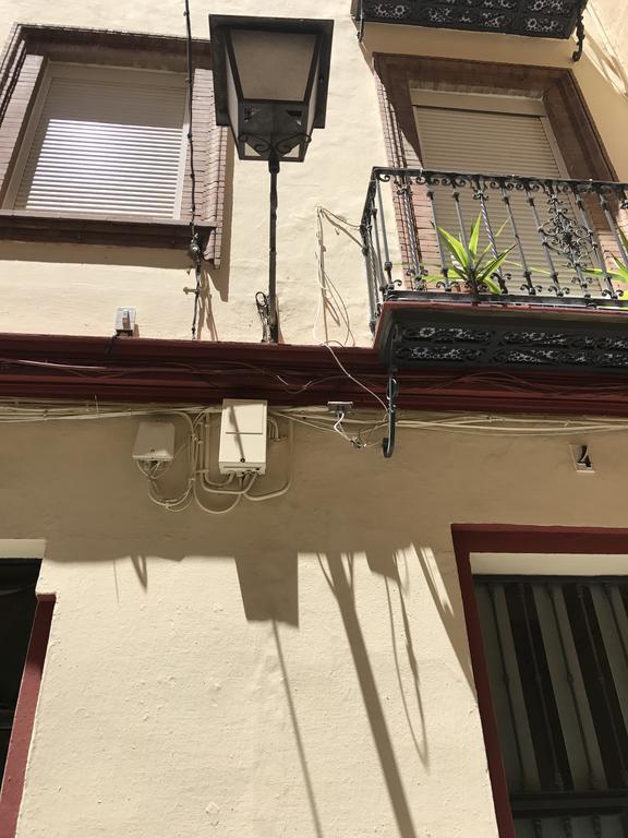 Bromham Apartment Sevilla Bagian luar foto