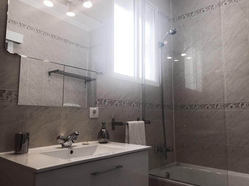 Bromham Apartment Sevilla Bagian luar foto